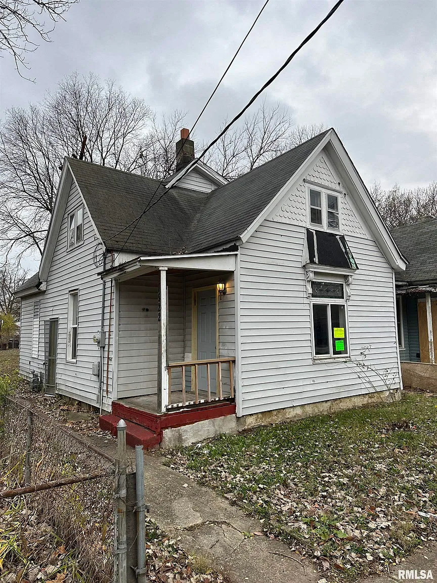 1522 W Widenham St photo 1