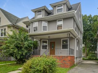 25A Hamilton St, East Orange, NJ 07017