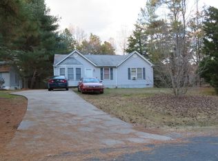 424 Pocahontas Dr, Ruther Glen, VA 22546