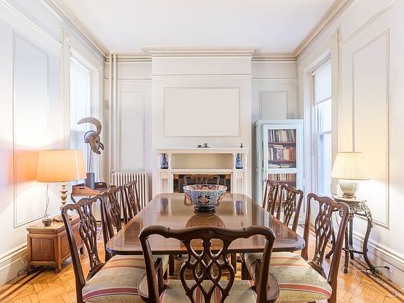 3rd image of 52 W 130th St #1