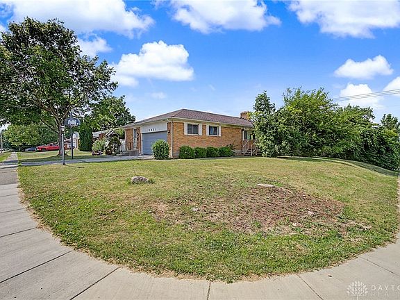 2nd image of 3071 Vale Dr