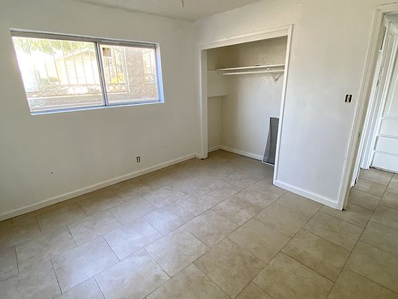 4th image of 1700 Lincoln St #17293897