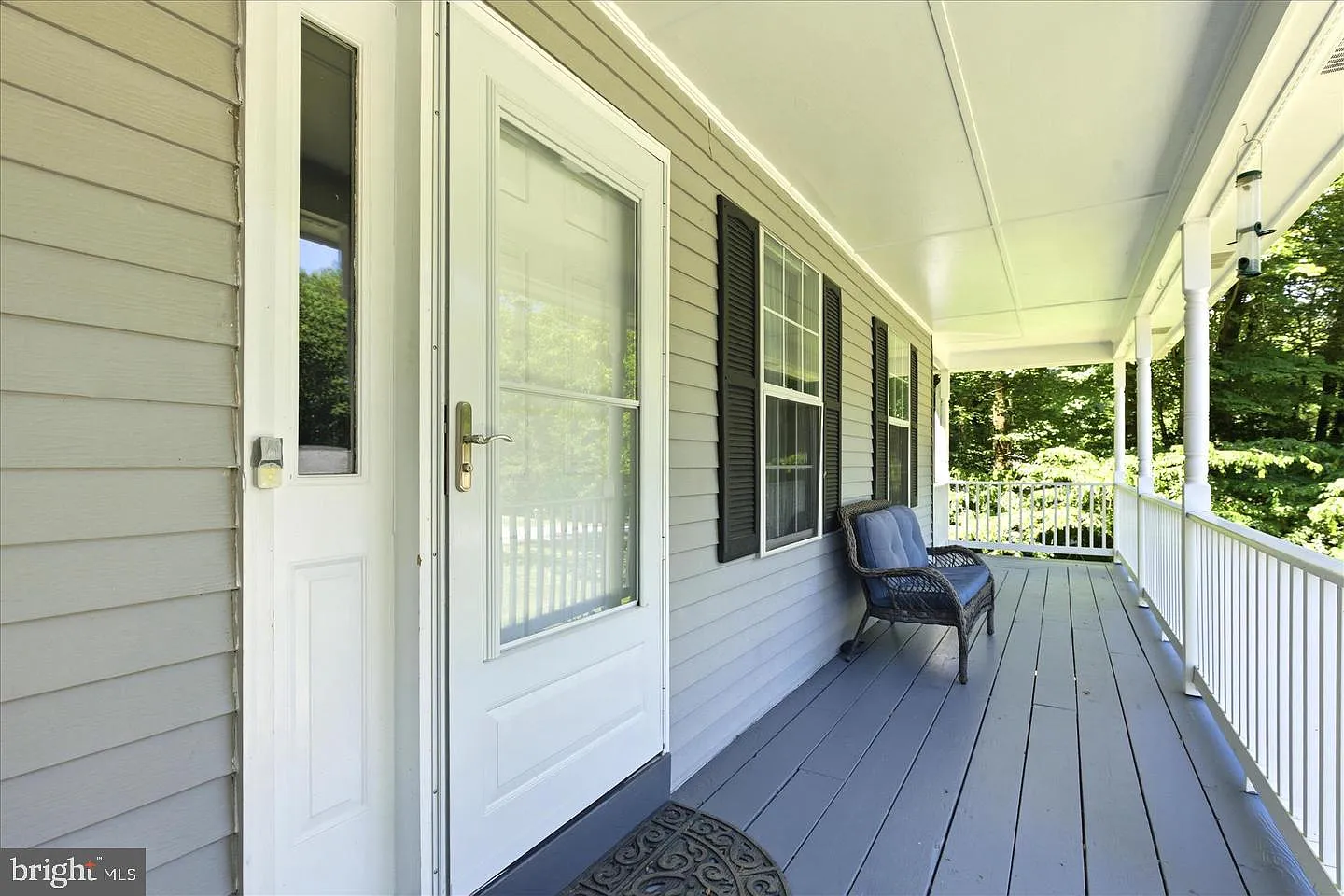 5 bed, 3.5 bath, 2600 sqft, $3,400 — Photo 2