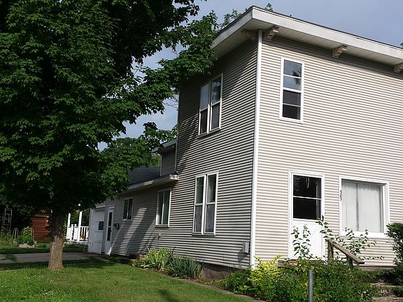 4th image of 503 N Kinney Ave