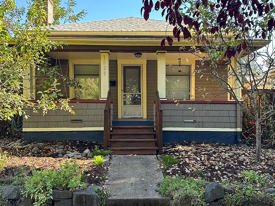 1st image of 1029 Jackson St