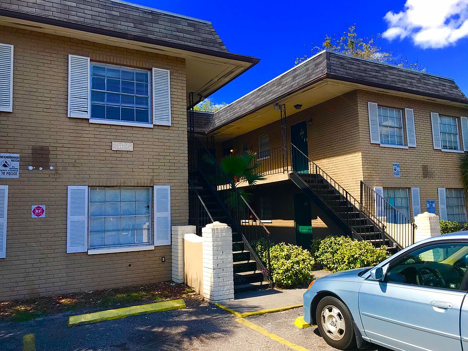 1st image of 13624 N 15th St APT 201