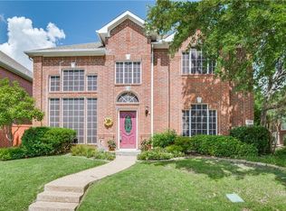 9350 Saddlehorn Dr, Irving, TX 75063