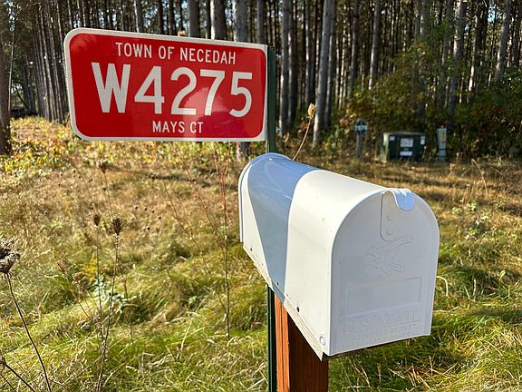 5th image of W4275 Mays Point Rd