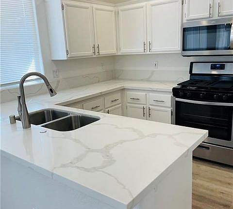 2nd image of 8007 Palace Monaco Ave