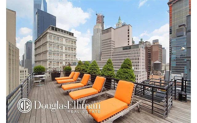 Sold by Douglas Elliman | media 8