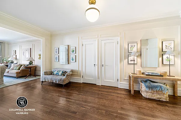 Sold by Coldwell Banker Warburg | media 8