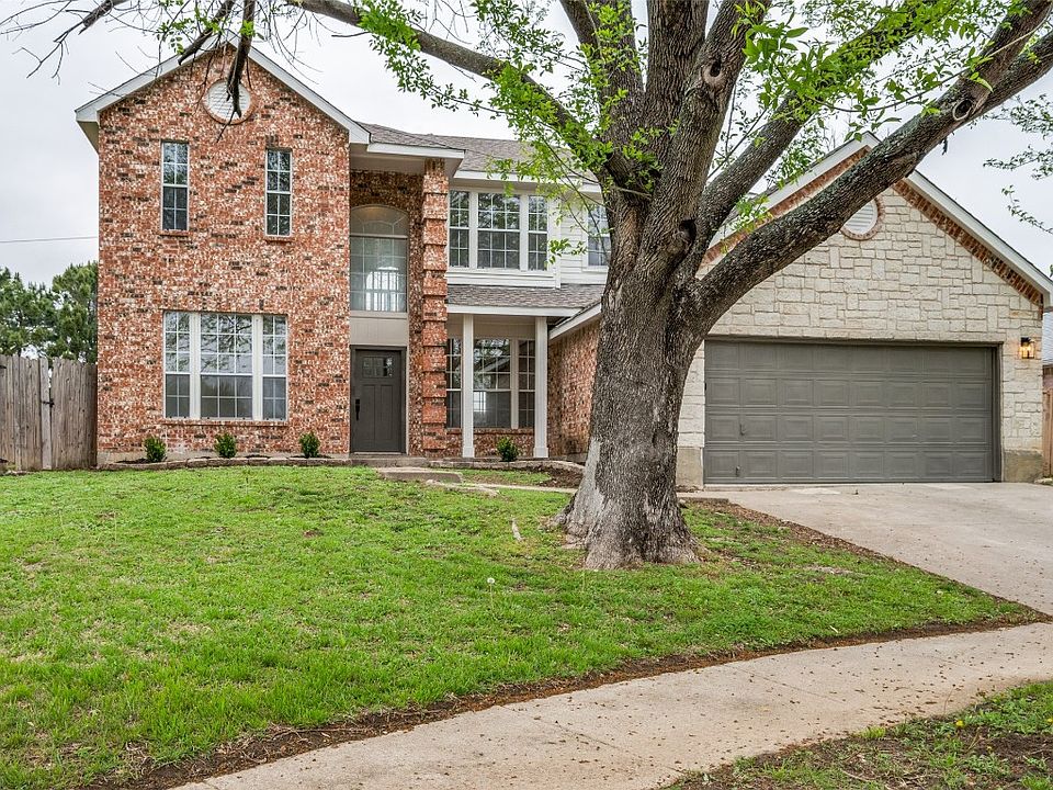 1st image of 1019 Acapulco Ln