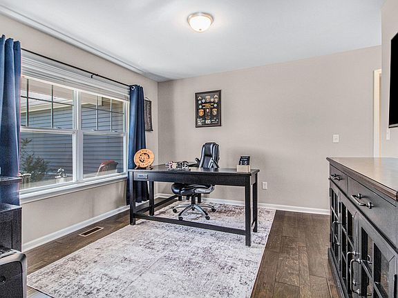 4th image of 9139 Lanning Ln