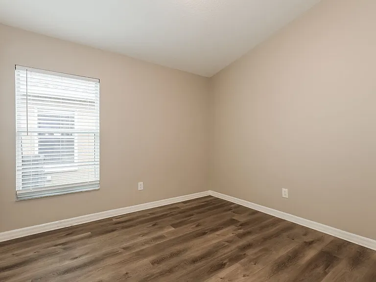 10623 Navigation Dr — Photo 13