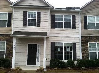 6123 Neuse Wood Dr, Raleigh, NC 27616