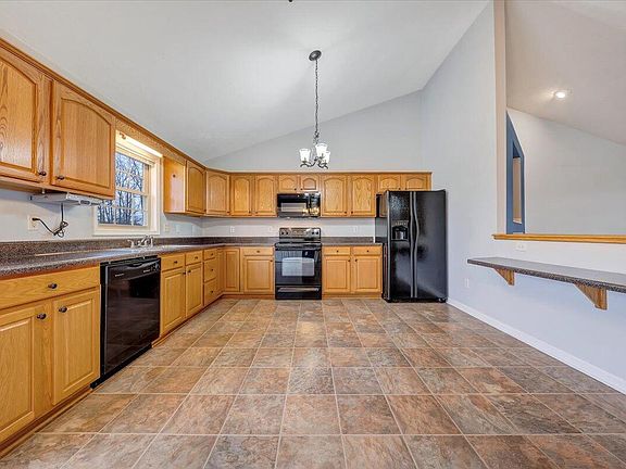 5th image of 1315 Savanna Hills Dr
