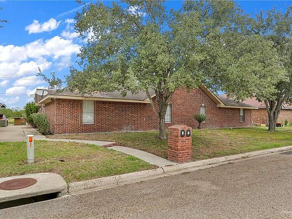 2nd image of 2201 Kimberly Ln APT D