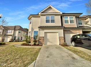 7828 Weathered Oak Way, Raleigh, NC 27616