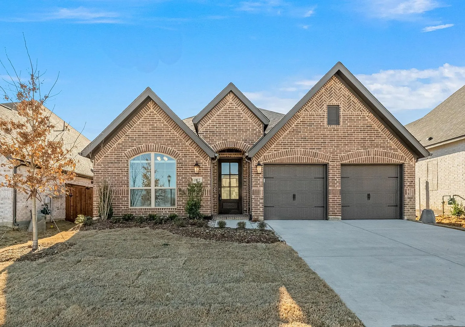 Gorgeous Mansfield Home — Photo 1