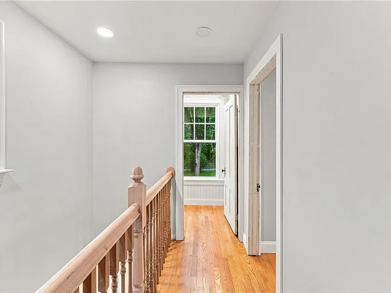 1552 Kingstown Rd — Photo 21