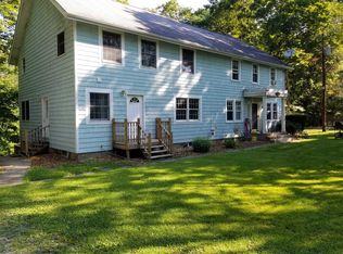 185 Creek Rd, Pleasant Valley, NY 12569