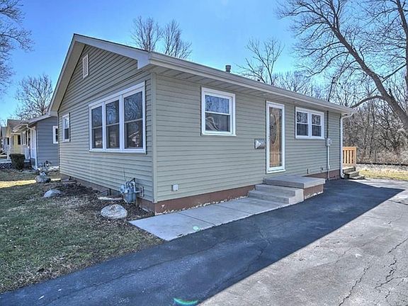 2nd image of 19 Kaydon Dr