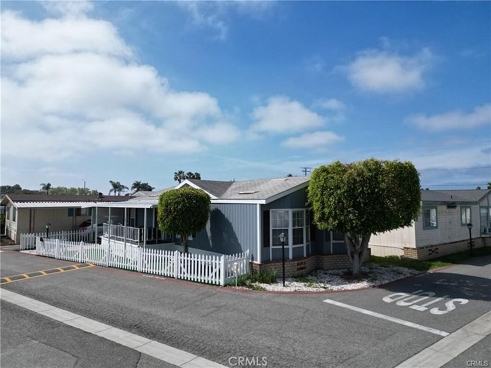 1st image of 6301 Warner Ave Space 88