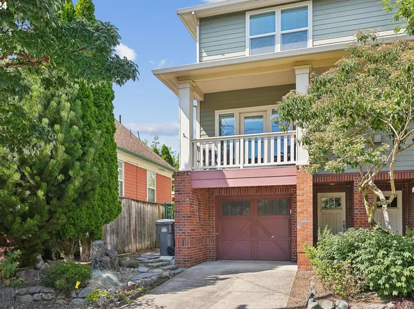 1553 N Prescott St #1, Portland, OR 97217