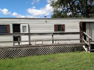 69 9th Ave, Carbondale, PA 18407