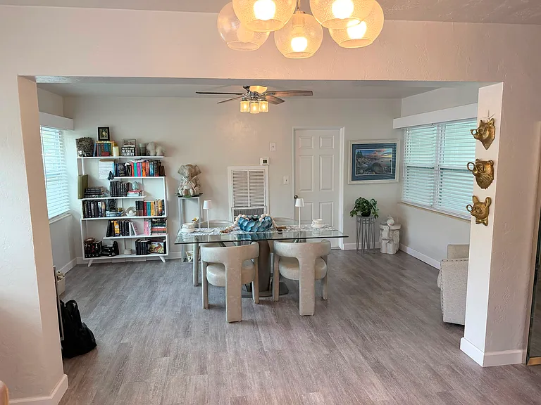 dining area staged