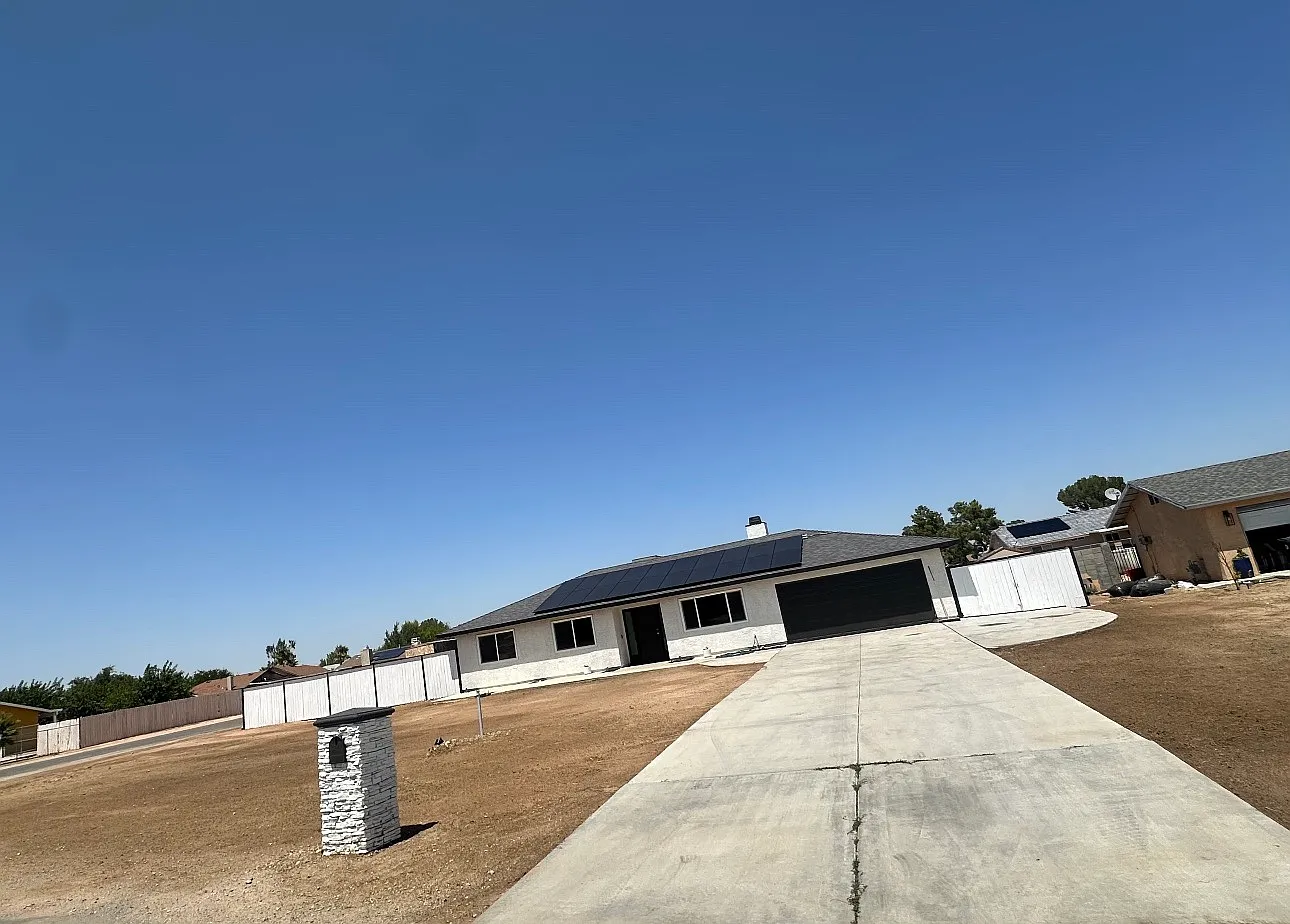 4 bed, 1550 sqft, $2,800 — Photo 1