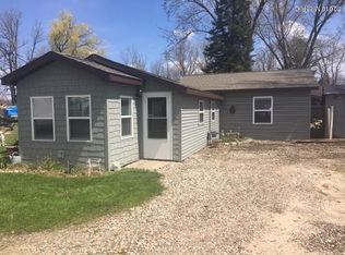 560 Richard Dr, Crystal, MI 48818