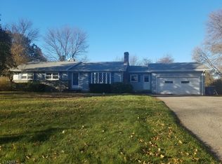 69 Junction Rd, Flemington, NJ 08822