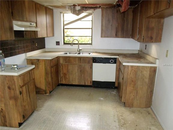 4th image of 6674 Mauna Loa Blvd