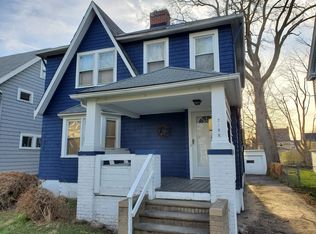 2188 Barrington Rd, University Heights, OH 44118