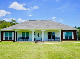 703 Ralph Nerren Rd, Huntington, TX 75949