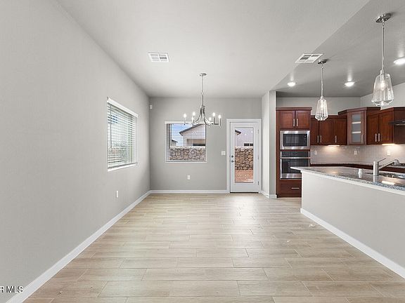 4th image of 1019 Barbaro Way