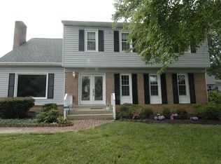 7908 Larrick Ct, Springfield, VA 22153