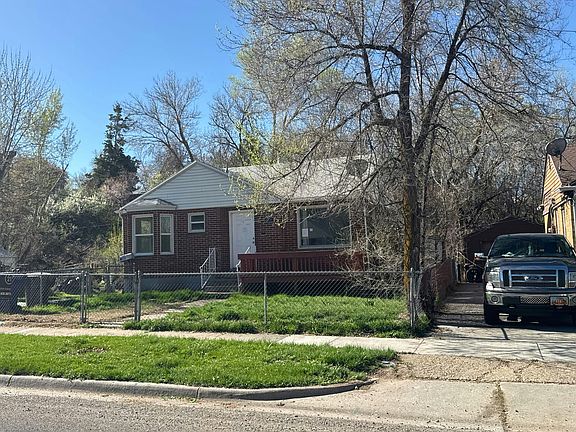 2nd image of 917 Sullivan Rd