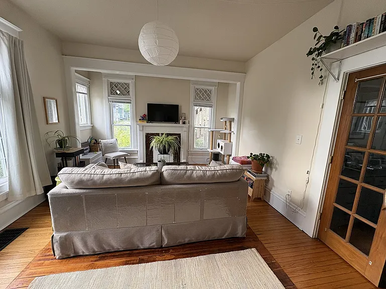 503 S Race St — Photo 17