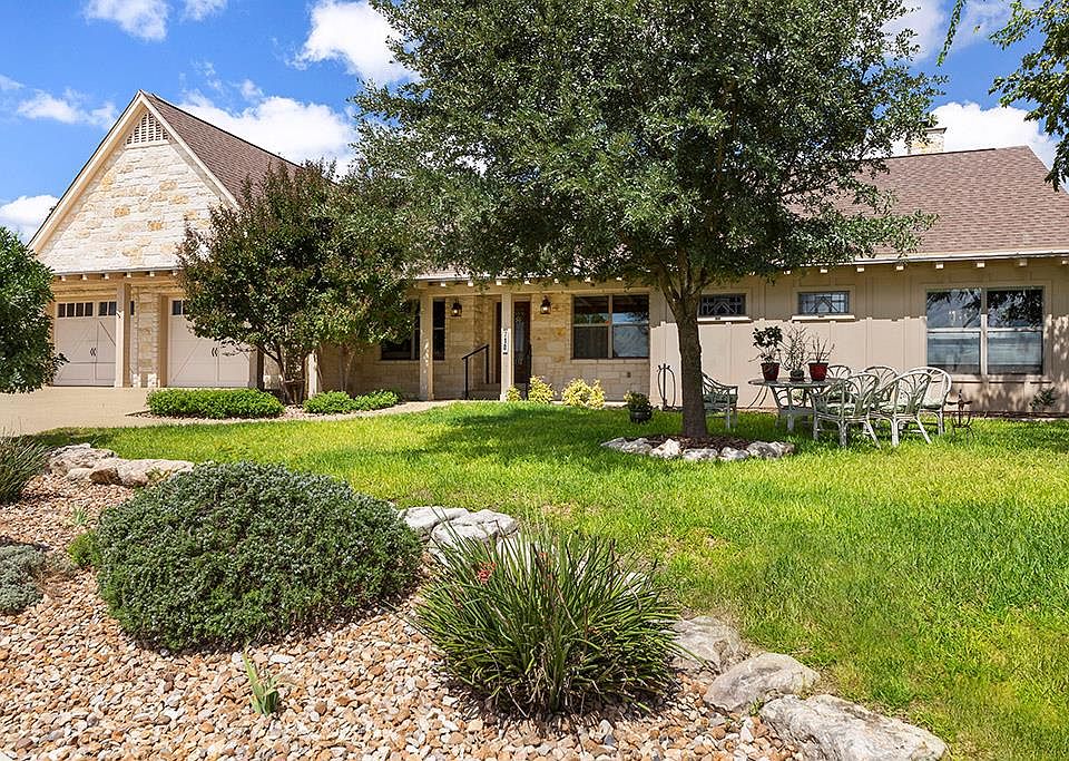 1st image of 710 Agave Ct