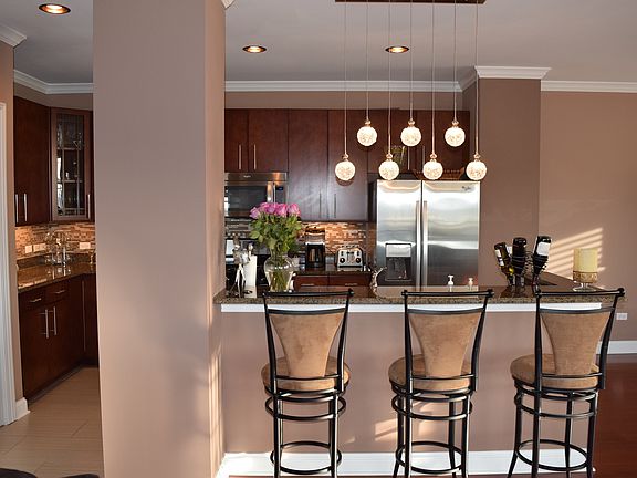 2nd image of 100 Prairie Park Dr APT 604