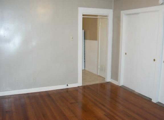 4th image of 4205 Avenue B APT B