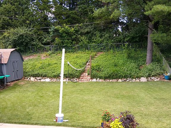 2nd image of 1137 Mary Candace Ln