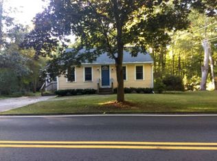83 Hanover St, Hanover, MA 02339