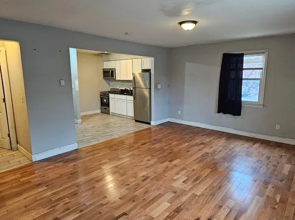 156 Bull Hill Ln, West Haven, CT