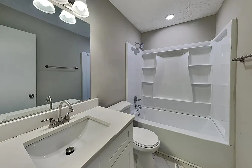 3 bed, 1331 sqft, $1,899 — Photo 4
