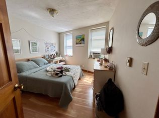 246 North St APT 4, Boston, MA 02113