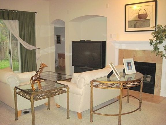 5th image of 2404 Cassia Ct