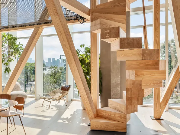 165 Charles Street image 2 of 16